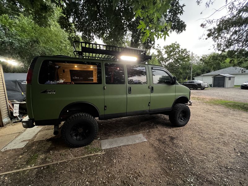 Picture 4/9 of a 2001 4x4 Chevy Express Diesel Campervan for sale in Eau Claire, Wisconsin