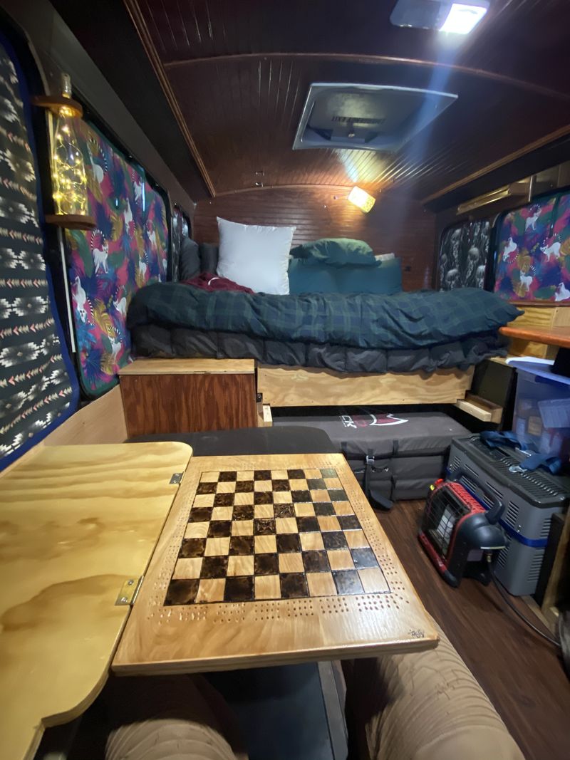 Picture 2/6 of a 2006 Converted Shuttle Bus for sale in Joshua Tree, California