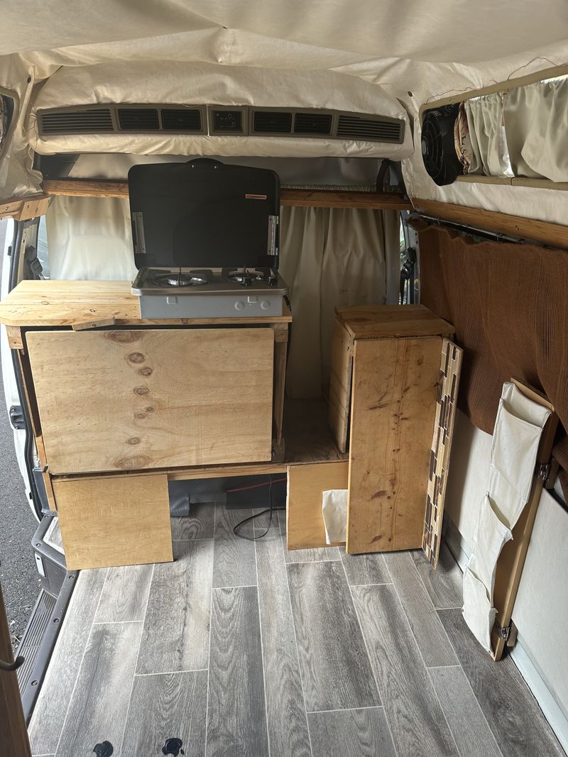 Picture 4/15 of a 1997 Toyota Hiace for sale in Timber, Oregon