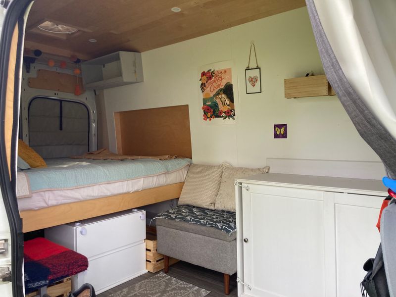 Picture 2/26 of a 2018 Ford Transit 250 High Roof Camper Van for sale in Lexington, Kentucky