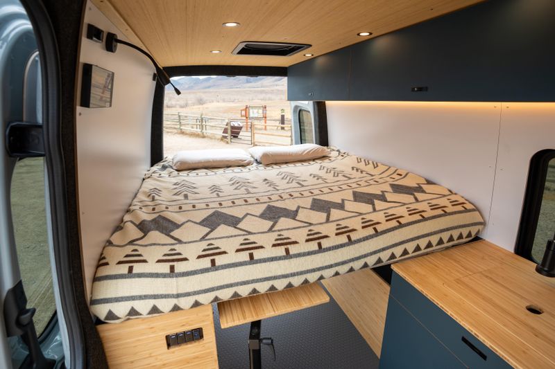 Picture 3/17 of a 2025 Geotrek Bear Peak Sprinter 144 AWD for sale in Boulder, Colorado