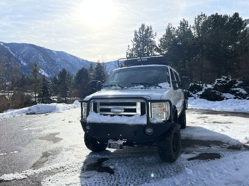 Picture 2/7 of a 2009 Ford E350 4x4 Van  for sale in Missoula, Montana