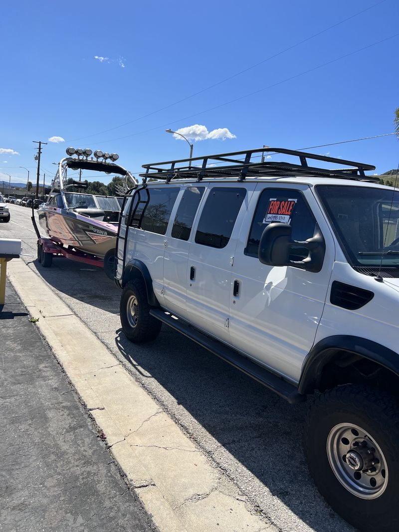 Picture 2/13 of a 2006 E350 4x4 6.0 for sale in Santa Clarita, California