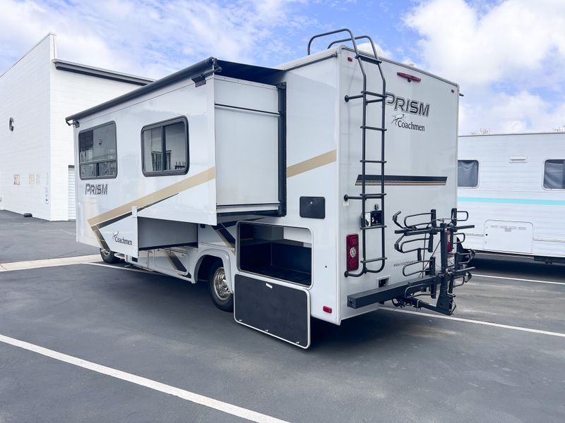 Picture 3/26 of a 2023 Coachmen Prism Select 24FSS for sale in Fountain Valley, California