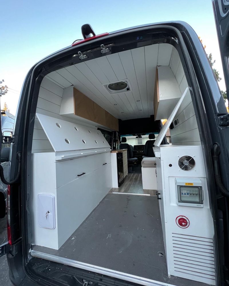 Picture 5/16 of a NEW 2022 144 diesel Sprinter Foldable bed / 12v A/C / shower for sale in Big Bear City, California
