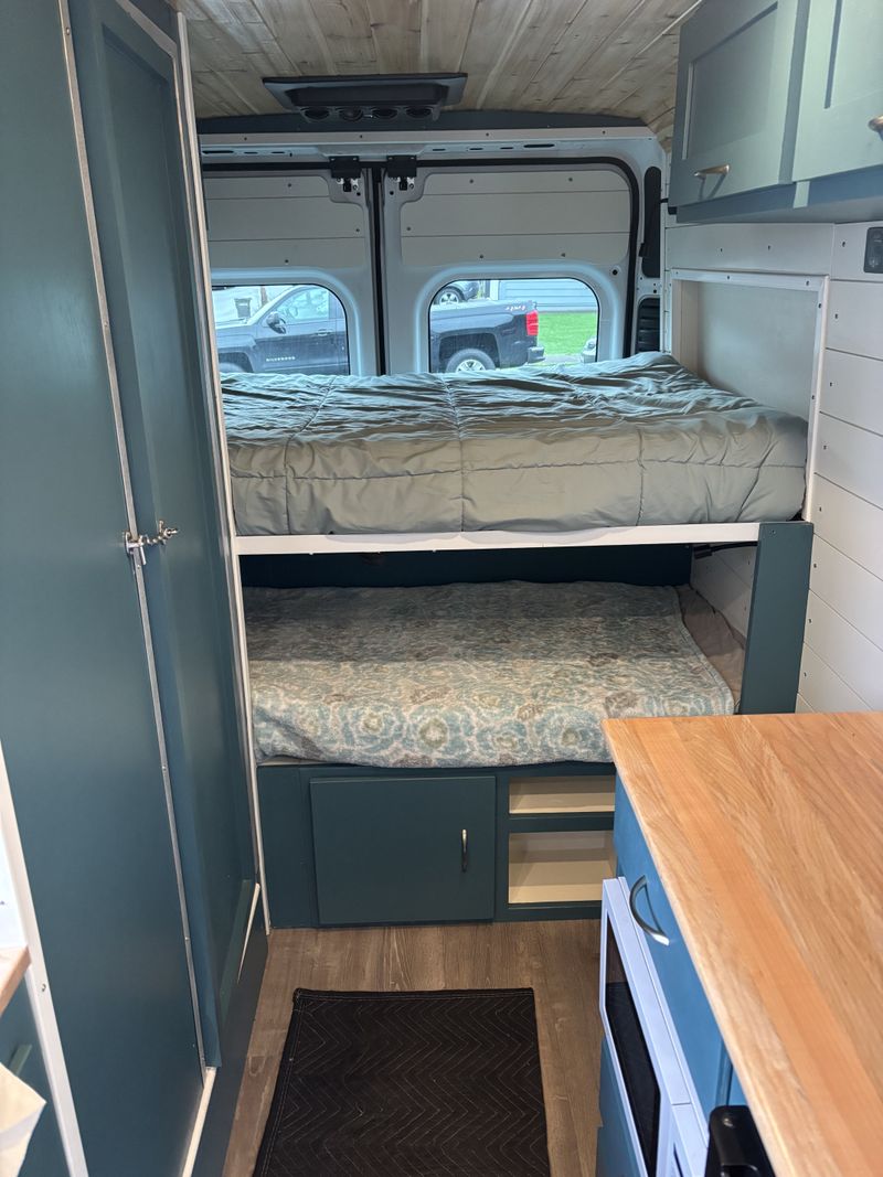 Picture 5/37 of a 2021 Ram Promaster Camper van 50,000 miles for sale in Ridgefield, Washington