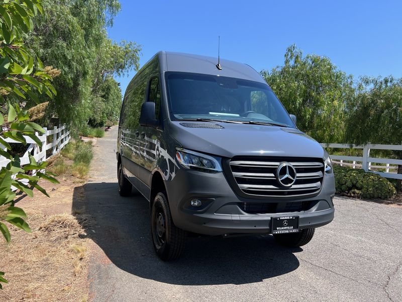 Picture 5/5 of a 2024 Weekend Vans AWD Family Van  for sale in Carlsbad, California