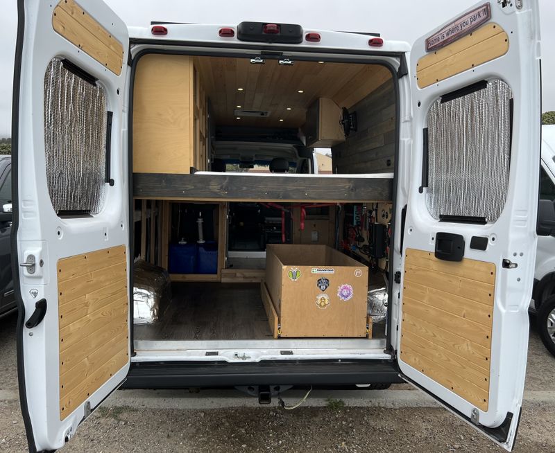 Picture 2/18 of a 2019 Ram 2500 Promaster for sale in Oxnard, California