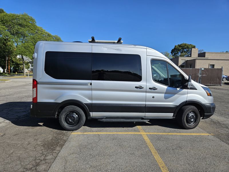 Picture 5/28 of a 2016 Ford Transit 150 for sale in East Rochester, New York