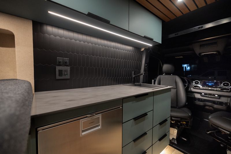 Picture 5/16 of a NEW | 2022 Mercedes Sprinter Van 4×4 | Scandinavian Design for sale in Bend, Oregon