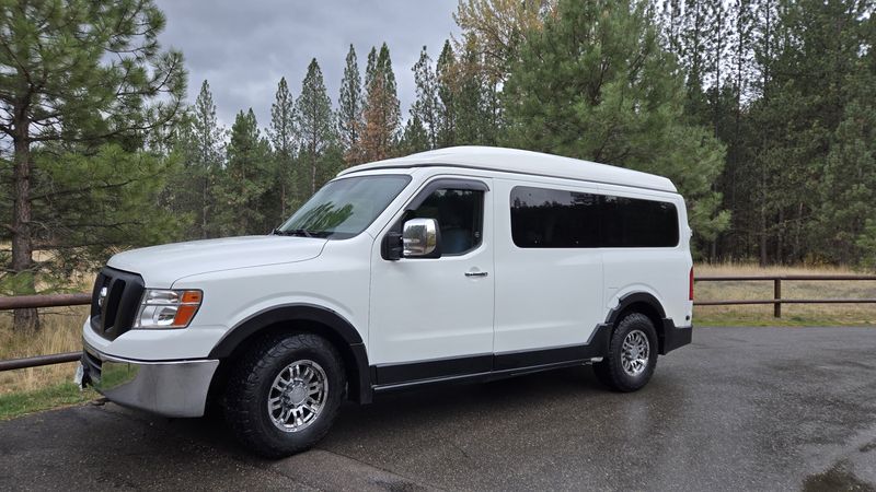 Picture 5/28 of a 2012 Nissan NV3500 HD Roadtrek Pop Top Camper Van for sale in Missoula, Montana