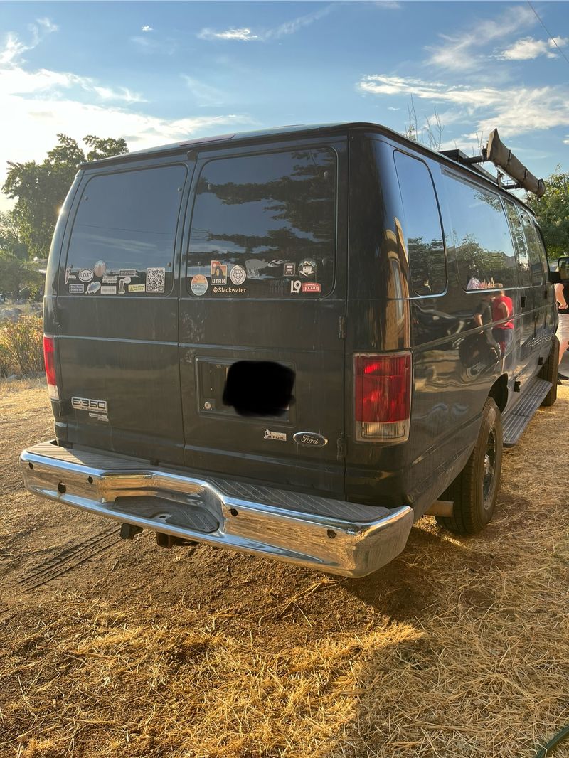 Picture 4/26 of a 2012 ford XLT e350 excellent condition for sale in Clearfield, Utah