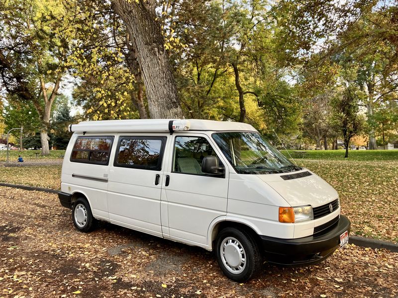 Picture 2/19 of a 1995 VW Eurovan Camper for sale in Boise, Idaho