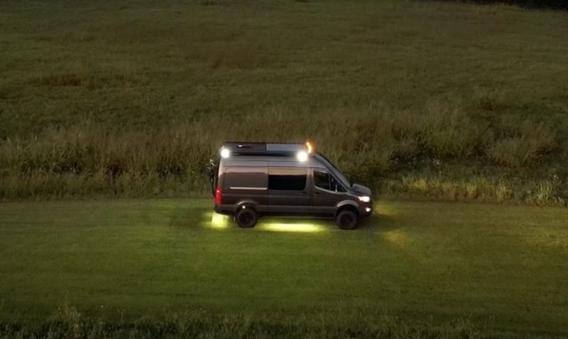 Picture 2/22 of a Van de Wolf - The Ultimate 4x4, Off-Grid Bugout Campervan for sale in West Chester, Pennsylvania