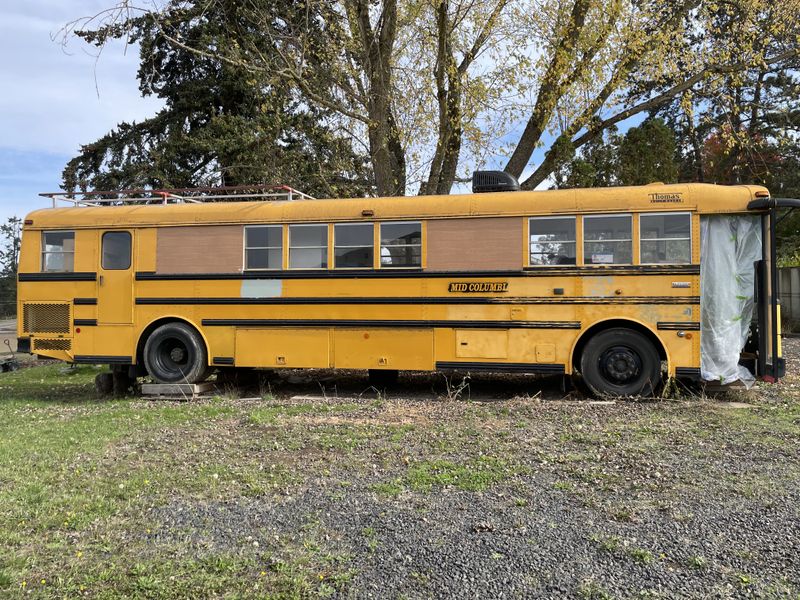 Picture 3/16 of a 2006 Thomas Full Size Bus Partial Conversion for sale in Salem, Oregon