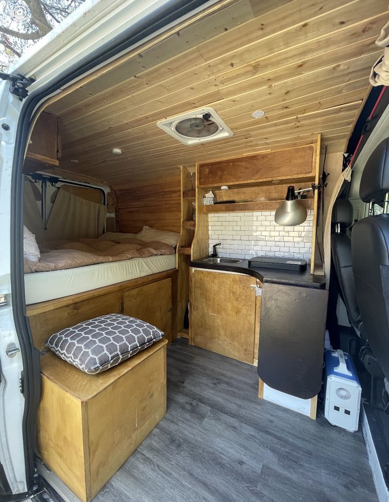 Picture 6/7 of a Ram ProMaster 1500 High Roof Van for sale in Austin, Texas