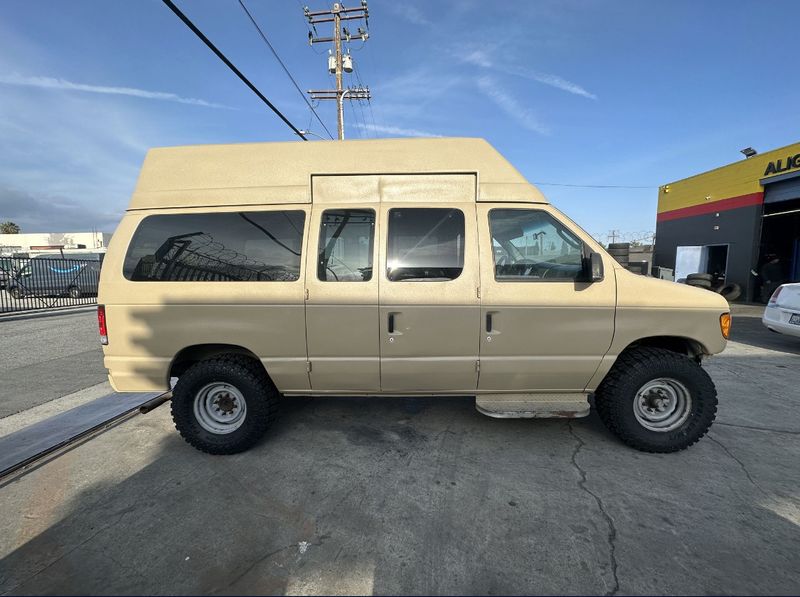 Picture 3/5 of a 2003 Econoline E250  for sale in Los Angeles, California