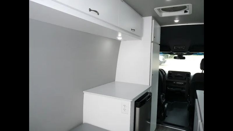 Picture 3/23 of a 2022 Mercedes Sprinter 144 | 500Ah Lithium | 3000W Inverter for sale in Wesley Chapel, Florida