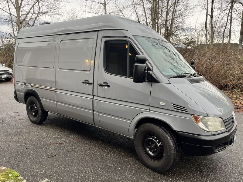 Picture 1/16 of a 2006 T1N Sprinter Van for sale in Bellingham, Washington