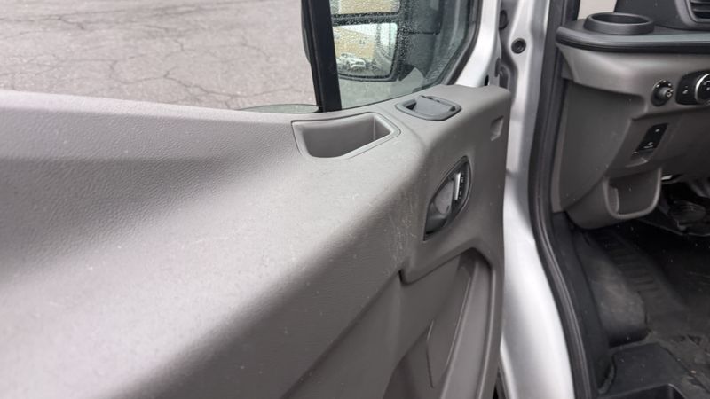 Picture 3/3 of a Ford Transit T-350 Electric for sale in Manassas, Virginia