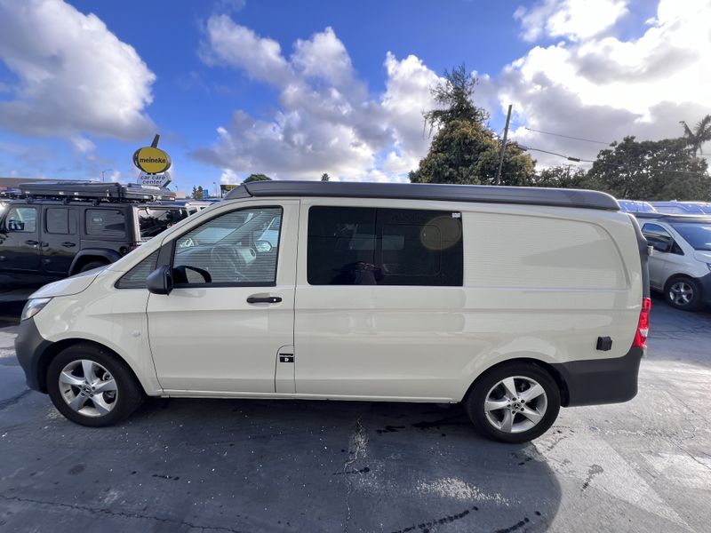 Picture 1/16 of a Mercedes-Benz Metris Camper 2022 for sale in Gardena, California