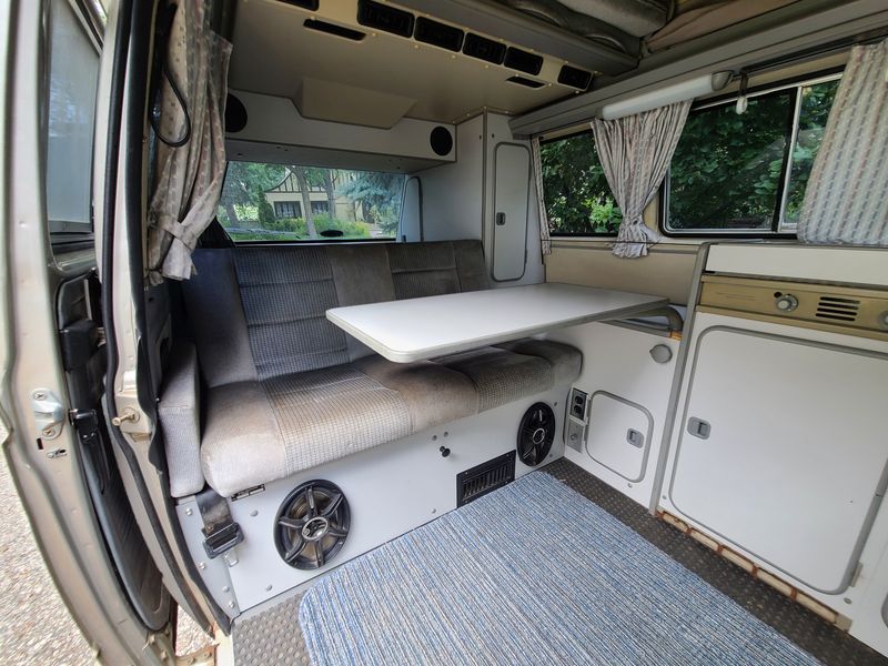 Picture 2/5 of a 1987 Volkswagen Westfalia for sale in Minneapolis, Minnesota