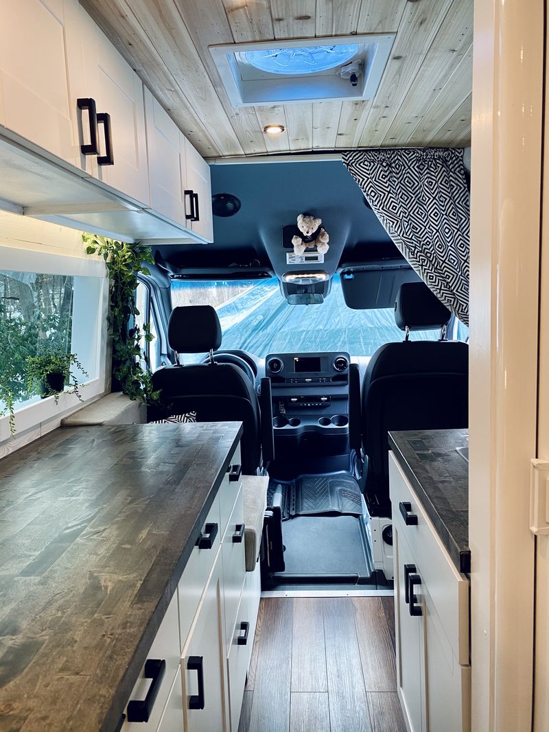 Picture 3/14 of a 2019 Mercedes Sprinter 170 High for sale in Budd Lake, New Jersey