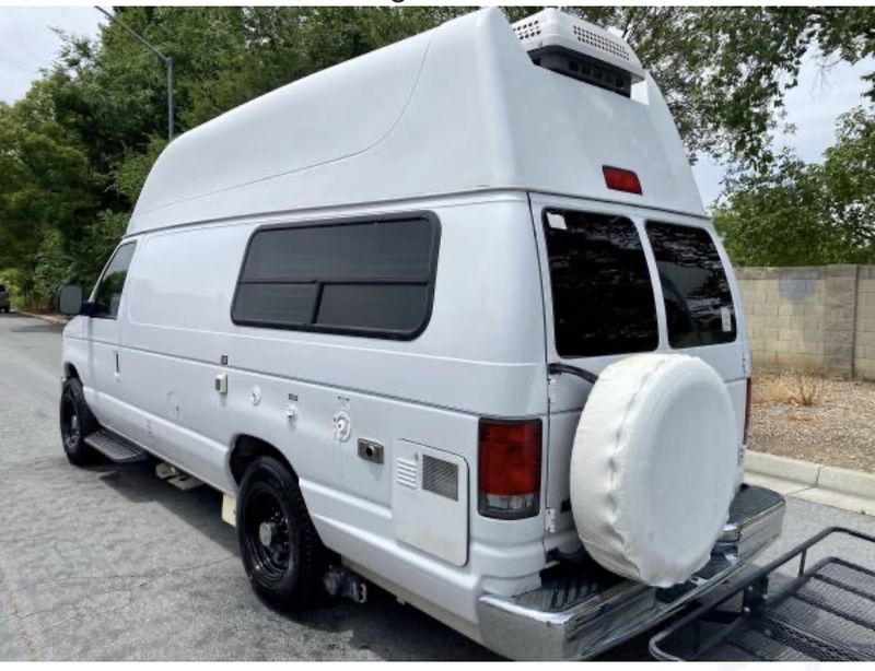 Picture 3/24 of a 2009 Ford E250 for sale in Stockton, California