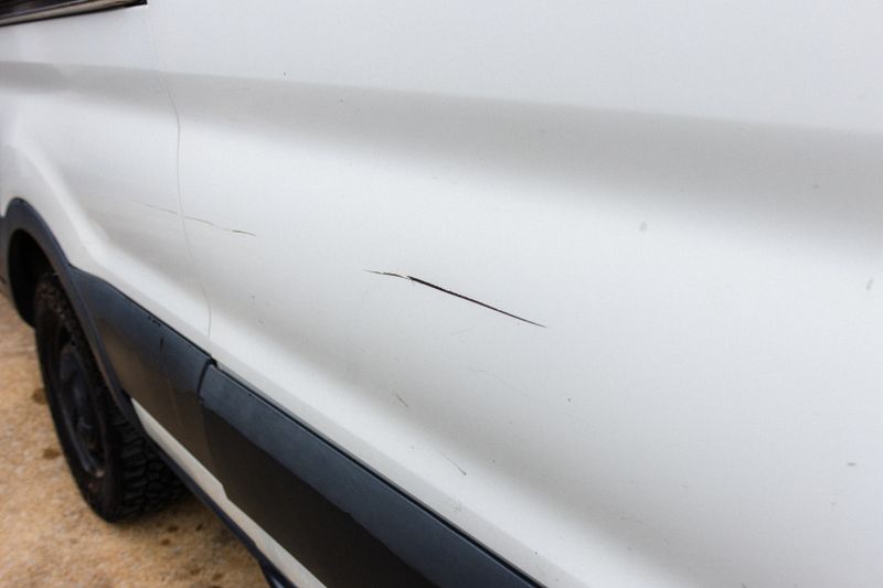 Picture 4/16 of a 2017 Ford Transit 150 - 148 WB Medium Roof for sale in Chattanooga, Tennessee