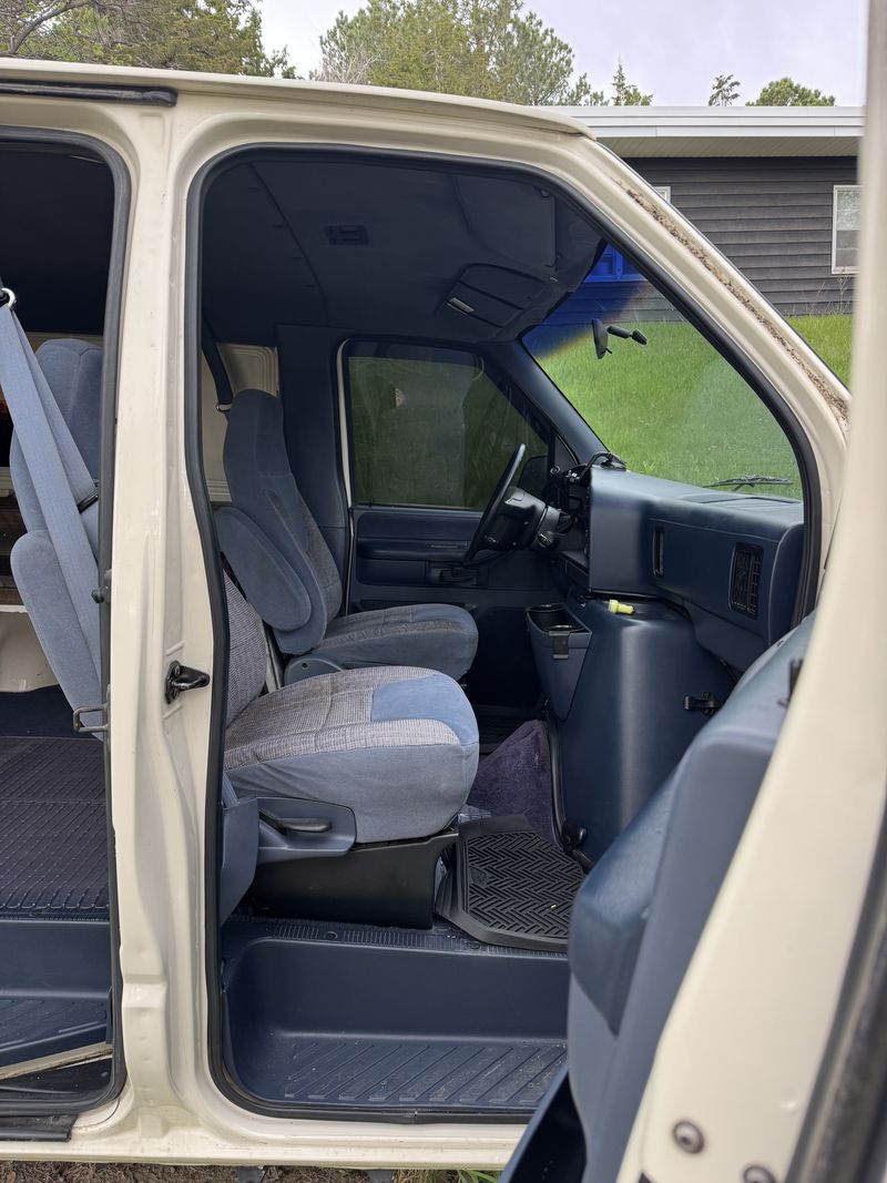 Picture 3/8 of a 1992 Ford Econoline E-250 for sale in Rapid City, South Dakota