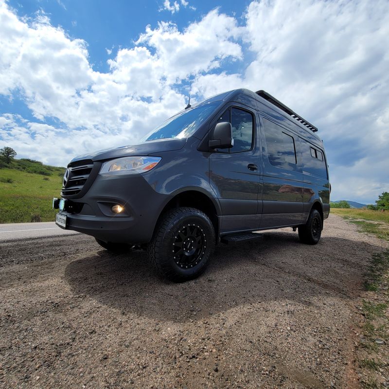 Picture 4/29 of a 2021 Mercedes Diesel 4x4 for sale in Littleton, Colorado