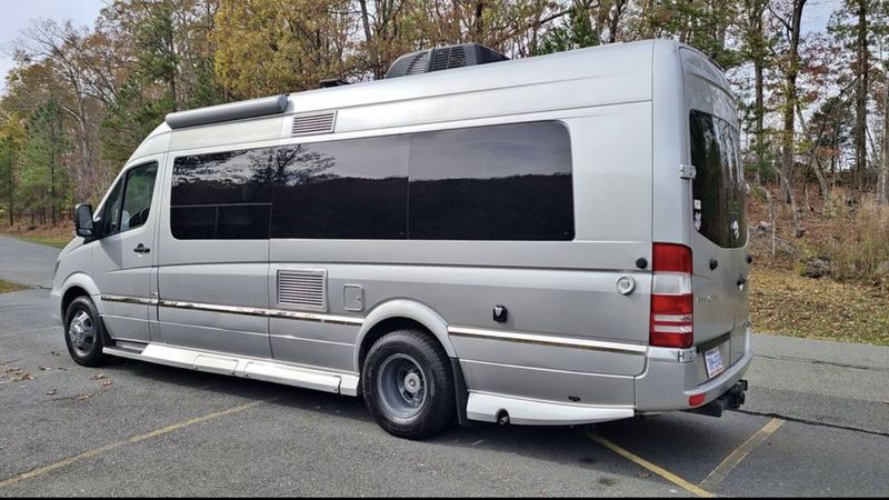 Picture 1/18 of a 2015 Winnebago Era 170C for sale in Burlington, North Carolina