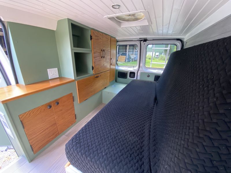 Picture 3/6 of a 2012 Ford E-350 for sale in Hamburg, New Jersey