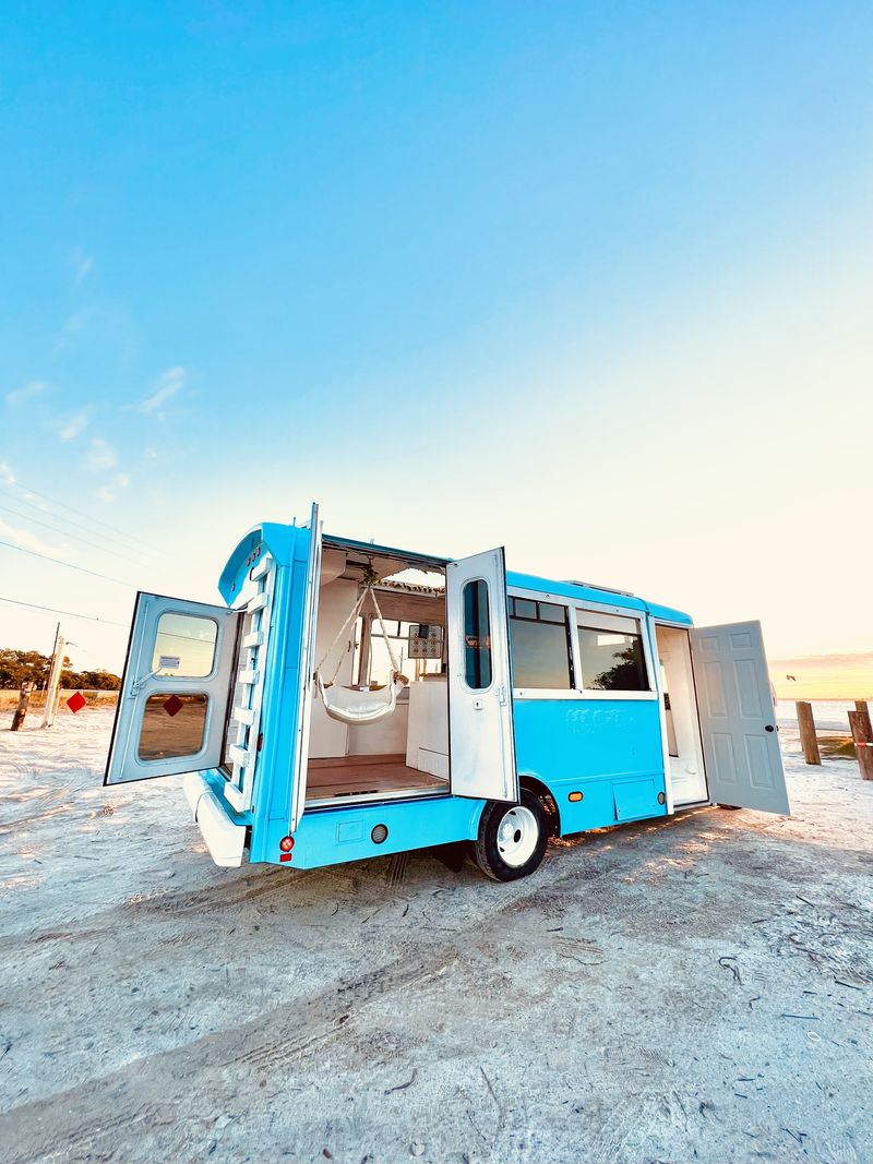 Picture 2/35 of a 🍃🤍 Eco Friendly  Camper  🤍🍃  SWING + SKYLIGHT for sale in Saint Petersburg, Florida