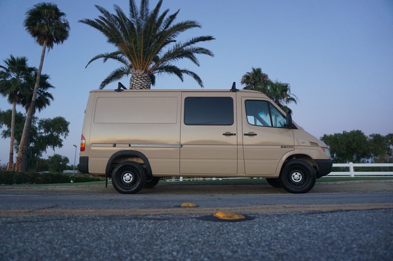 Picture 1/11 of a 2005 Dodge Sprinter Off Grid Cozy Camper for sale in Thousand Oaks, California
