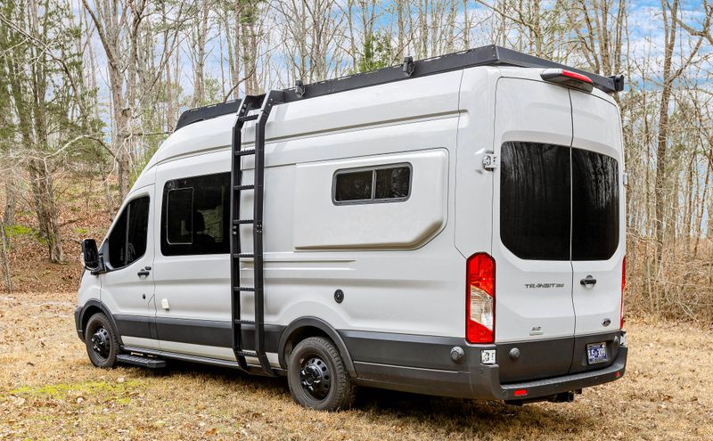 Picture 3/28 of a 2022 F350 AWD Eco-boost High Roof EXT for sale in Chattanooga, Tennessee