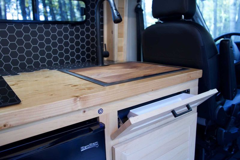 Picture 3/23 of a 2021 Bendi Vans RV Ram 2500 63k Miles for sale in Rochester, New York