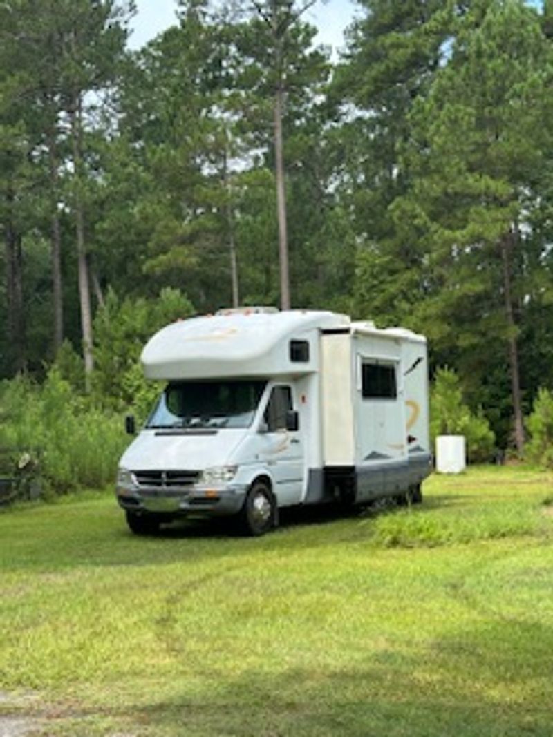 Picture 3/6 of a 2007 Winnebago View 23H for sale in Georgetown, South Carolina