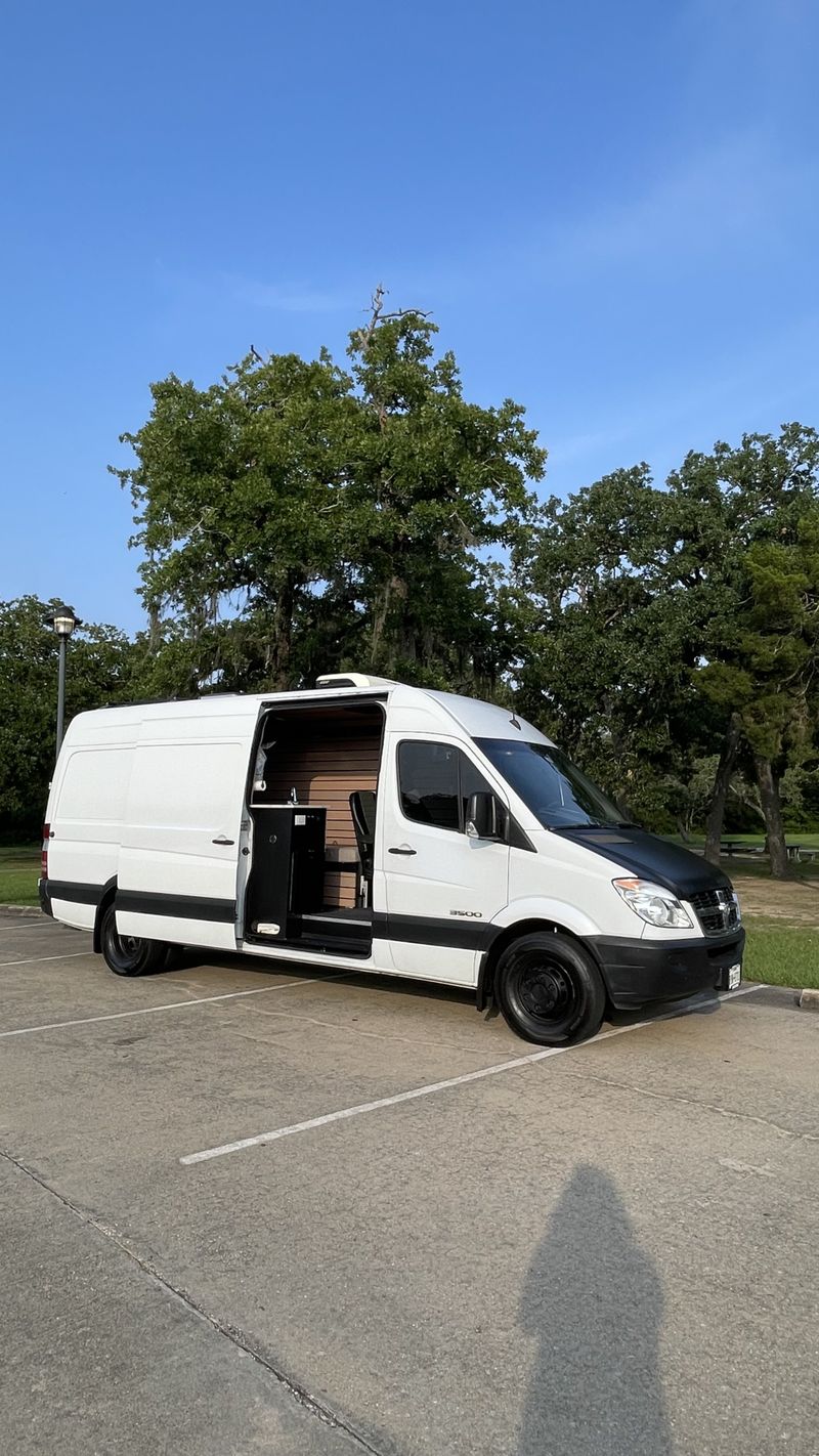 Picture 1/29 of a REDUCED Most versatile Sprinter 3500 170  for sale in League City, Texas
