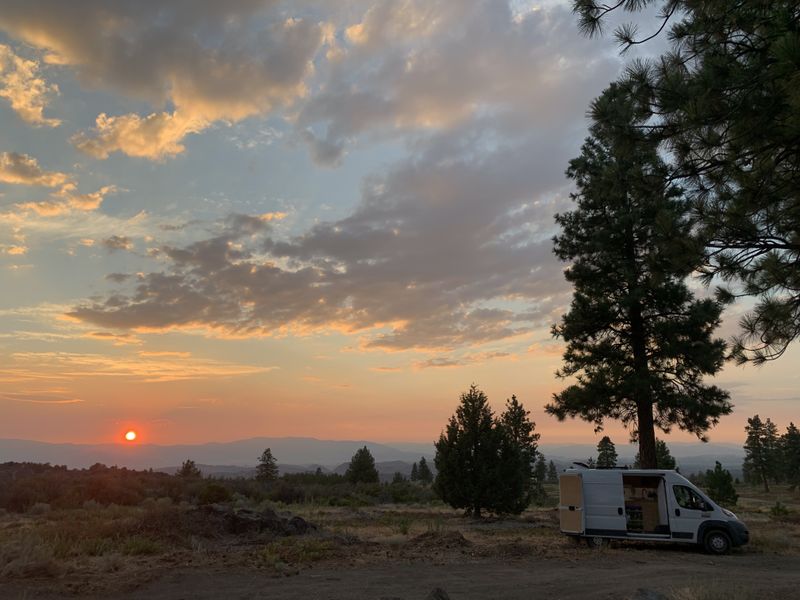 Picture 3/23 of a 2014 RAM ProMaster High Roof Sprinter Van for sale in Bend, Oregon