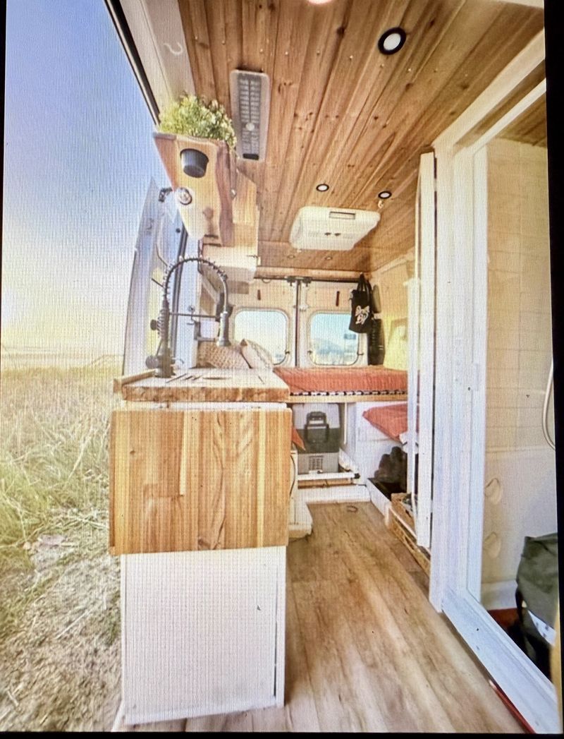 Picture 4/14 of a 2021 DODGE RAM PROMASTER for sale in Asheville, North Carolina