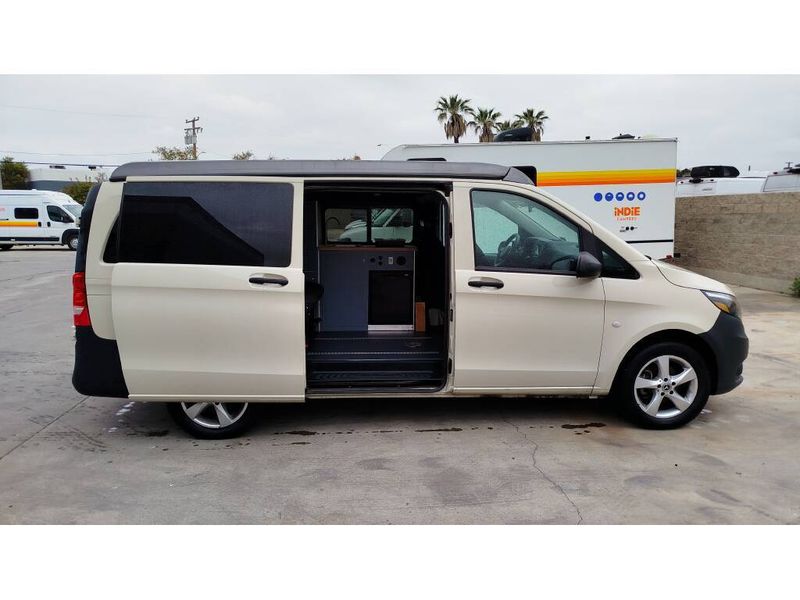 Picture 5/16 of a Metris - Driverge Metris Campervan for sale in San Francisco, California