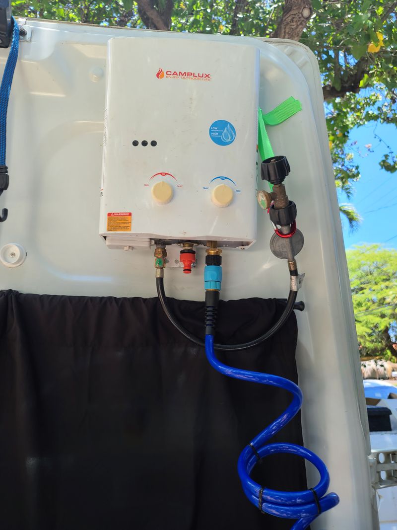 Picture 5/32 of a 2013 Nissan NV 2500 High Top Custom Camper for sale in Kamuela, Hawaii
