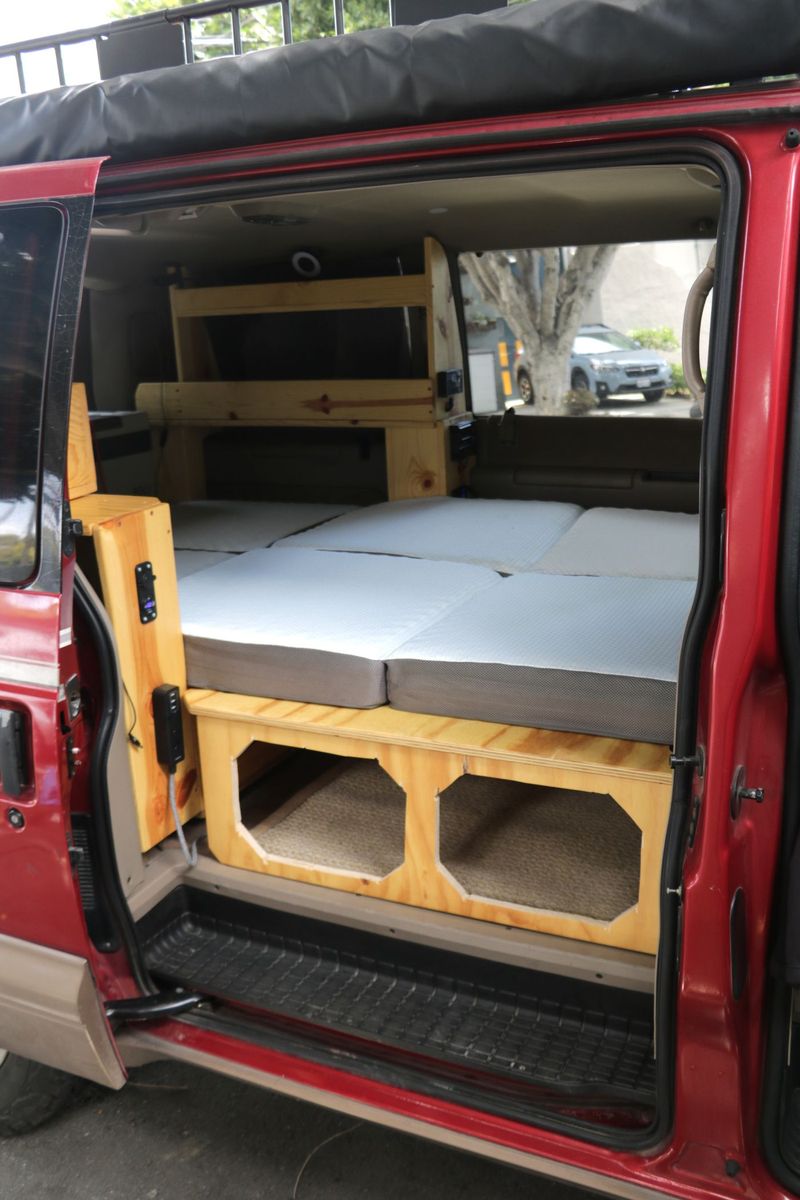 Picture 4/15 of a 1999 Chevy Astro AWD fully converted camper for sale in Seal Beach, California