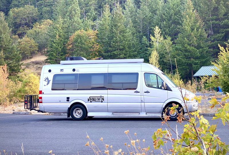 Picture 4/25 of a 2014 Mercedes Benz Winnebago Era 170A for sale in Salt Lake City, Utah