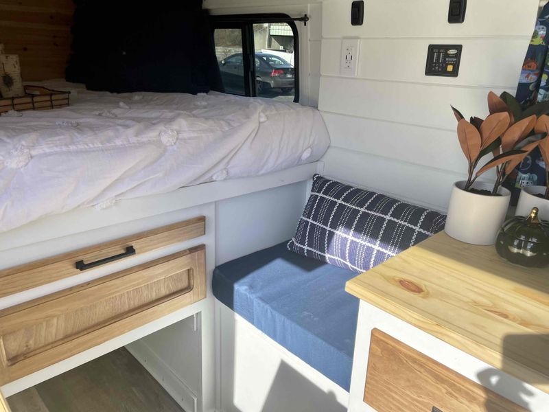 Picture 3/15 of a 2019 Ram Promaster 1500, low miles!  for sale in Columbus, Ohio