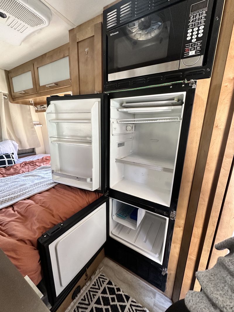 Picture 4/11 of a 2018 Coachmen Crossfit 22d RWD for sale in Denver, Colorado