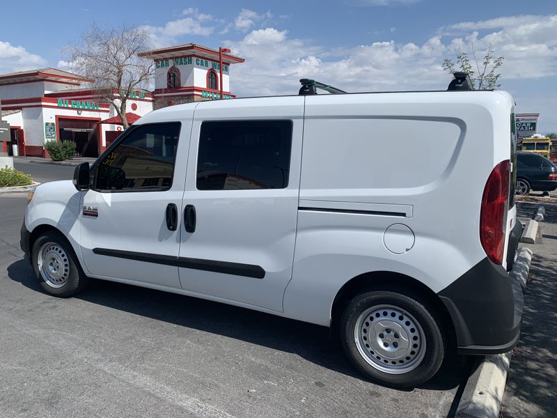 Picture 3/9 of a 2021 Cascade Camper Van  for sale in Las Vegas, Nevada