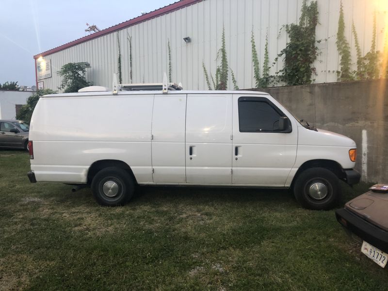 Picture 1/41 of a 2006 Ford  E250 Extended  only 74,000 miles  for sale in Alexandria, Kentucky