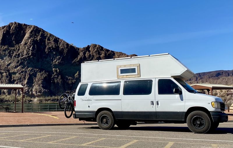 Picture 2/26 of a 1998 E350 Clubwagon Conversion for sale in Wichita, Kansas